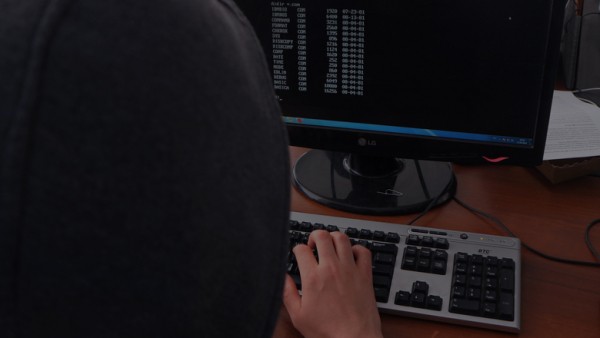 ФСБ вычислила сервис рассылки писем о минировании  