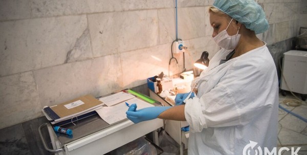 Омичку госпитализировали с подозрением на коронавирус