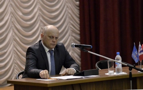 Назаров не удовлетворил омских бизнесменов Назаров не удовлетворил омских бизнесменов