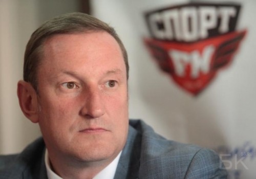 Главе омского минспорта Крикорьянцу пришлось оправдываться за острую нехватку бассейнов и тиров