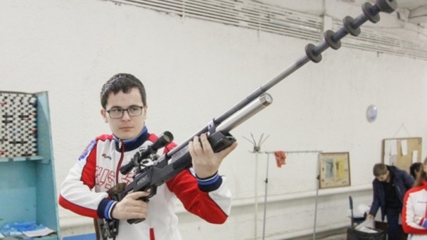 Омич Ян Эйдензон стал чемпионом России по пулевой стрельбе  Омич Ян Эйдензон стал чемпионом России по пулевой стрельбе