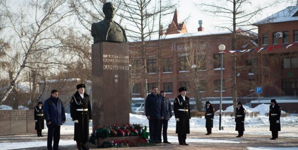 В Омске почтили память Дмитрия Карбышева