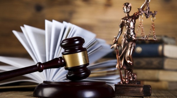 Родственники омского бизнесмена, забитого нацистами насмерть, хотят получить с его убийц 3 млн рублей