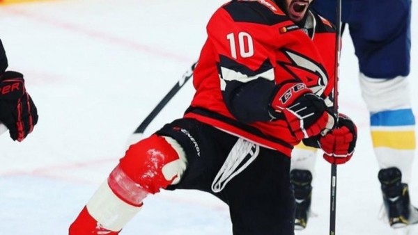 В Германии прооперировали нападающего «Авангарда» Артема Манукяна 