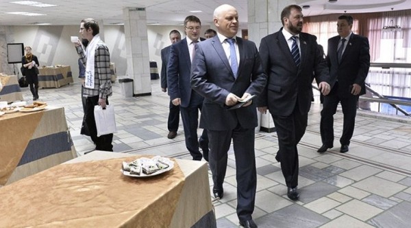 Назаров не удовлетворил омских бизнесменов Назаров не удовлетворил омских бизнесменов