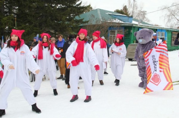 «Спорт во благо». В Омске прошла благотворительная лыжная гонка