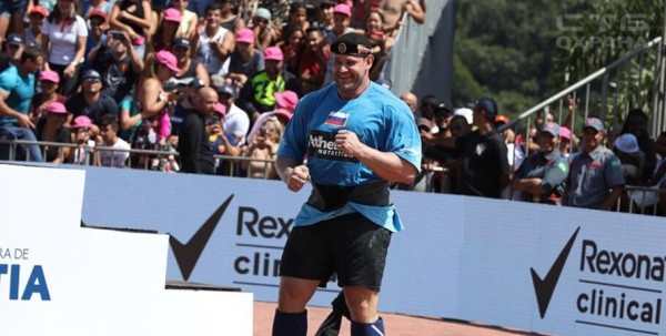 Омский силач победил в турнире по силовому экстриму в Бразилии