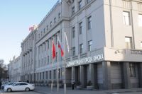 В Омске решено убрать 320 незаконных рекламных конструкций