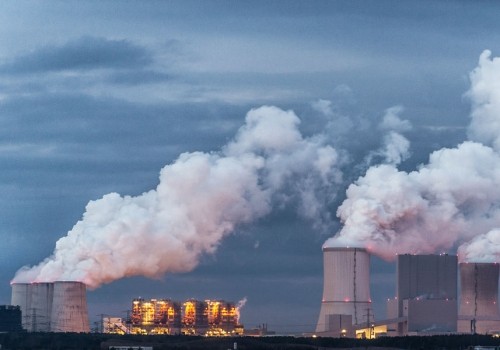 Росприроднадзор выявил источник вредных выбросов в Омске