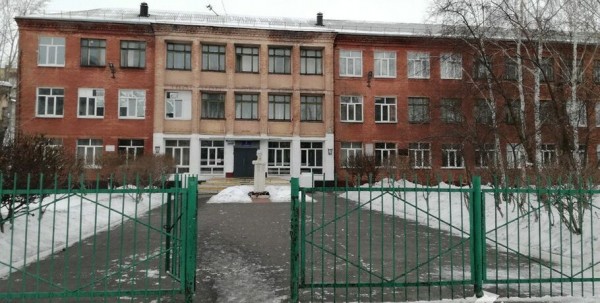 В Омске школьники отравились во время уроков