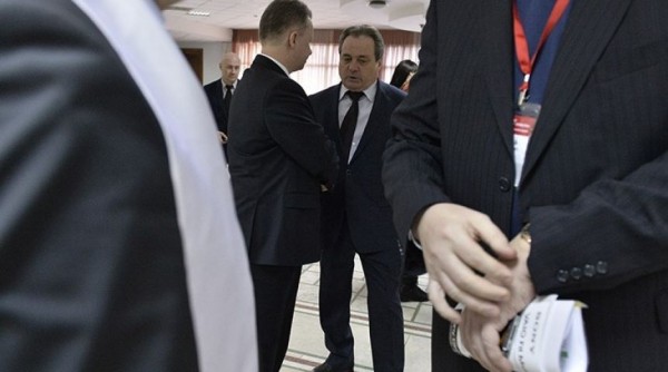 Назаров не удовлетворил омских бизнесменов Назаров не удовлетворил омских бизнесменов