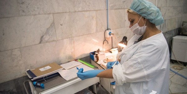 Женщину, общавшуюся в Омске с китайцами, госпитализировали в инфекционку Женщину, общавшуюся в Омске с китайцами, госпитализировали в инфекционку