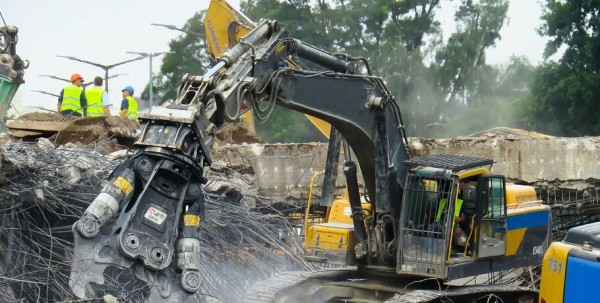 В центре Омска снесут жилой дом