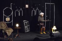 Счастье не требует волшебства. В «Арлекине» обратились к театру теней Счастье не требует волшебства. В «Арлекине» обратились к театру теней