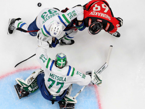 
        1/4 Востока, матч №5. «Авангард» - «Салават Юлаев» 3:6. Послематчевая пресс-конференция (ВИДЕО)
      