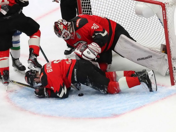 
        Итоги сезона с Игорем Бобковым: второй год в «Авангарде», что не получилось в серии с Уфой, вратарская психология
      