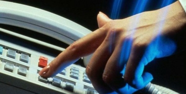 Омичи смогут ежедневно сообщать о задержках зарплаты