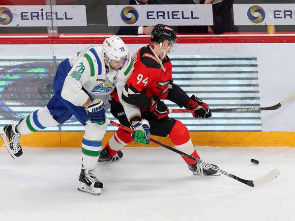 
        Права на ошибку больше нет. Как «Авангард» уступил «Салавату» в пятом матче серии
      