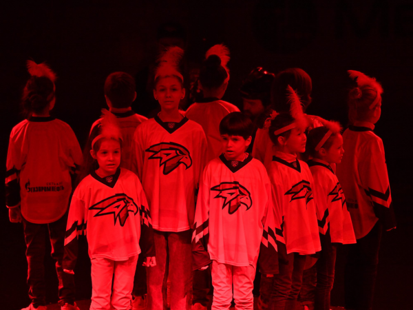 «Добавили в скорости и больше прессинговали соперника». Комментарии после первого матча серии с Уфой (ВИДЕО)
«Добавили в скорости и больше прессинговали соперника». Комментарии после первого матча серии с Уфой (ВИДЕО)