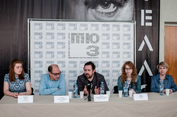 Собственное расследование: жена главы омского ТЮЗа выписывала себе гонорары, пока артисты сидели без зарплаты