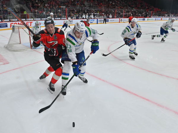 
        «Авангард» начинает плей-офф с победы! Главные события первого матча серии с «Салаватом Юлаевым»
      