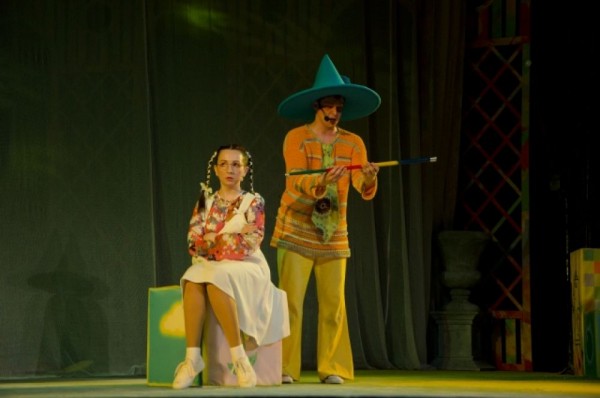 В ТЮЗе идёт спектакль «Незнайка в Солнечном городе»