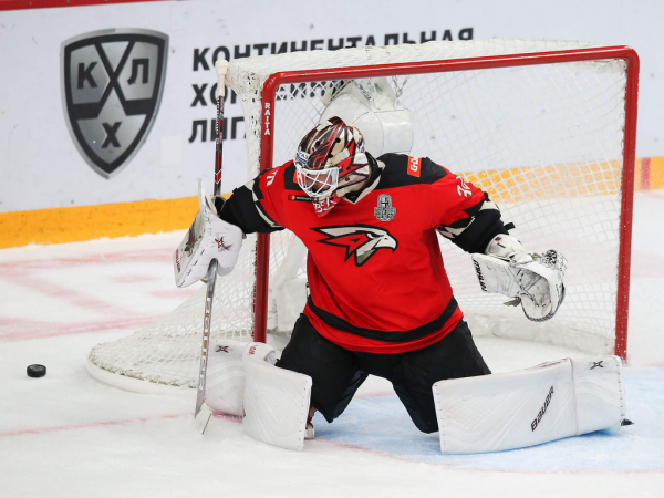 
        1/4 Востока, матч №2. «Авангард» - «Салават Юлаев» 2:3 ОТ. Послематчевая пресс-конференция (ВИДЕО)
      