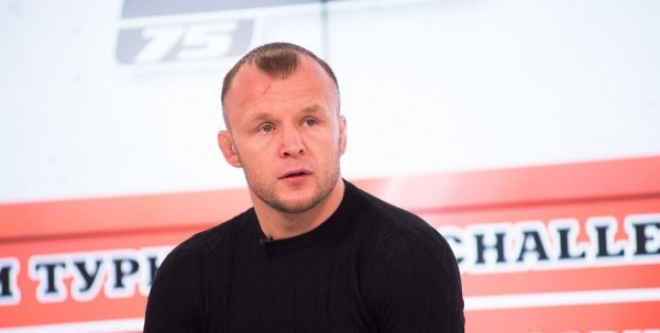 Омский боец Шлеменко принял вызов на бой от Емельяненко