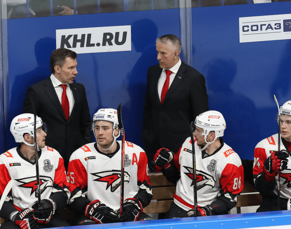 
        «Салават Юлаев» выходит вперёд. Главные события третьего матча серии
      