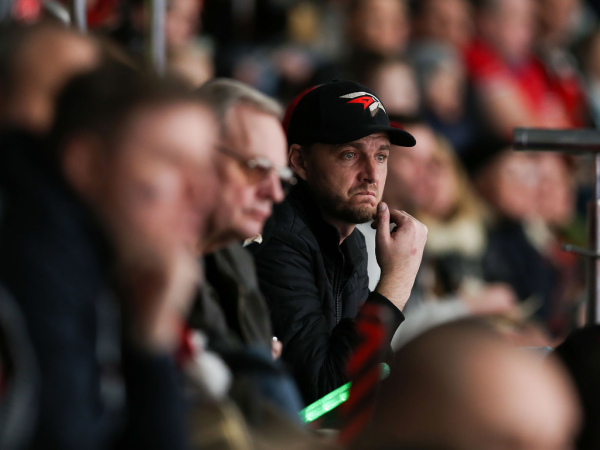 
        Права на ошибку больше нет. Как «Авангард» уступил «Салавату» в пятом матче серии
      