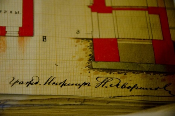 Год 1722-й. Самая старая метрическая книга России хранится в Омском архиве