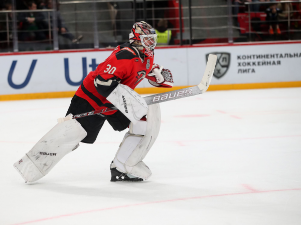 
        1/4 Востока, матч №5. «Авангард» - «Салават Юлаев» 3:6. Послематчевая пресс-конференция (ВИДЕО)
      