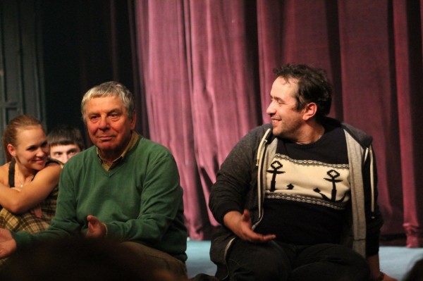 Омский ТЮЗ предложил поклонникам регулярные диалоги о театре и зрительских симпатиях