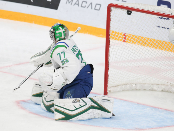 
        Права на ошибку больше нет. Как «Авангард» уступил «Салавату» в пятом матче серии
      