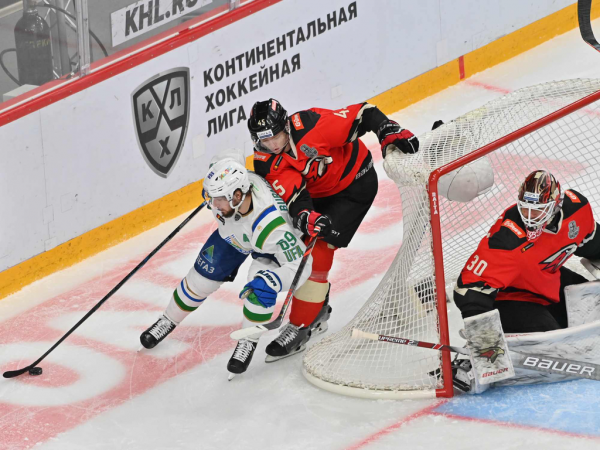 1/4 Востока, матч №1. «Авангард» - «Салават Юлаев» 5:2. Послематчевая пресс-конференция (ВИДЕО)
       
        1/4 Востока, матч №1. «Авангард» - «Салават Юлаев» 5:2. Послематчевая пресс-конференция (ВИДЕО)