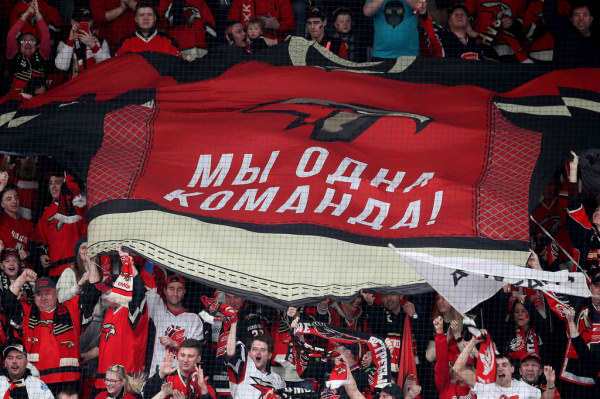 
        «Авангард» начинает плей-офф с победы! Главные события первого матча серии с «Салаватом Юлаевым»
      