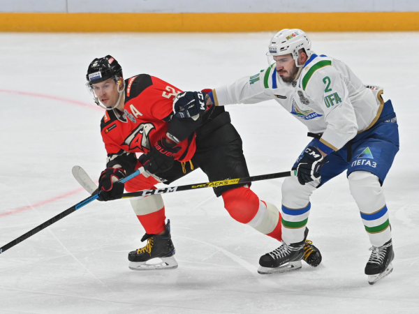 «Добавили в скорости и больше прессинговали соперника». Комментарии после первого матча серии с Уфой (ВИДЕО)
«Добавили в скорости и больше прессинговали соперника». Комментарии после первого матча серии с Уфой (ВИДЕО)