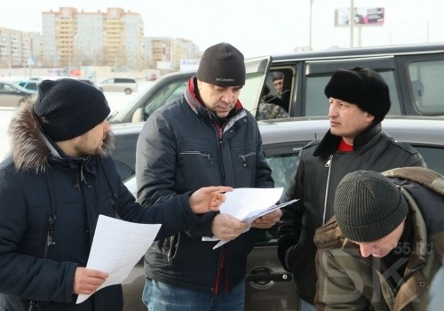 «Гаишные игры» в эвакуацию в Омске напоминают о бандитском беспределе 90-х