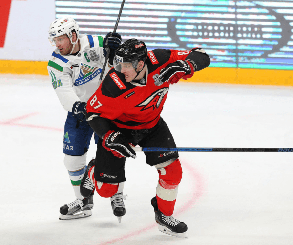 
        «Все эмоции в этой серии еще впереди». Дедунов, Кошелев и Бондарев о второй игре против Уфы (ВИДЕО)
      