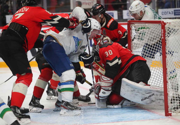 «Добавили в скорости и больше прессинговали соперника». Комментарии после первого матча серии с Уфой (ВИДЕО)
«Добавили в скорости и больше прессинговали соперника». Комментарии после первого матча серии с Уфой (ВИДЕО)