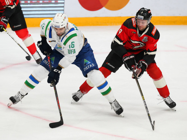 
        Права на ошибку больше нет. Как «Авангард» уступил «Салавату» в пятом матче серии
      