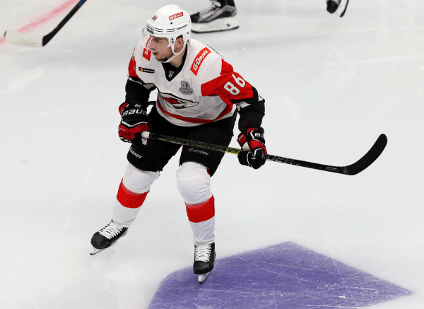 
        «Салават Юлаев» выходит вперёд. Главные события третьего матча серии
      