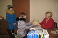 Омичи в преддверии 8 Марта решили помочь нуждающимся семьям
