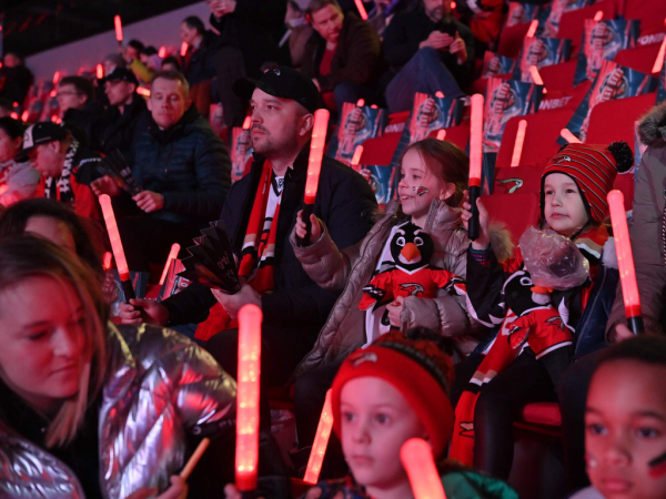 
        «Авангард» начинает плей-офф с победы! Главные события первого матча серии с «Салаватом Юлаевым»
      