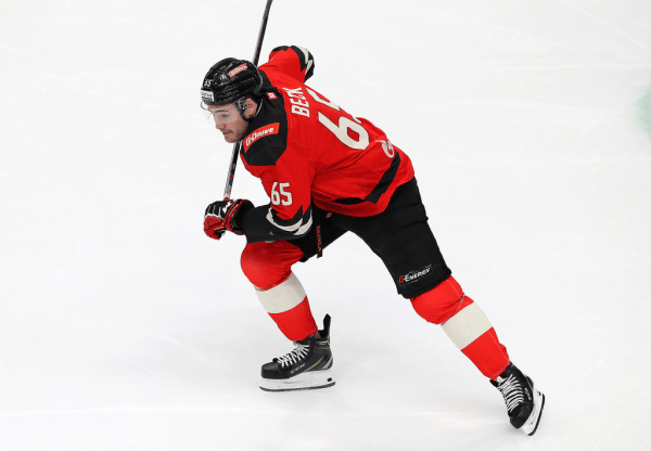 
        1/4 Востока, матч №2. «Авангард» - «Салават Юлаев» 2:3 ОТ. Послематчевая пресс-конференция (ВИДЕО)
      