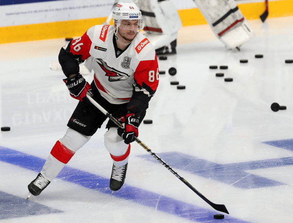 
        «Авангард» одержал разгромную победу в Уфе и сравнял счёт в серии!
      