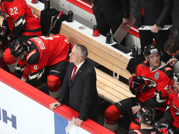 
        1/4 Востока, матч №5. «Авангард» - «Салават Юлаев» 3:6. Послематчевая пресс-конференция (ВИДЕО)
      