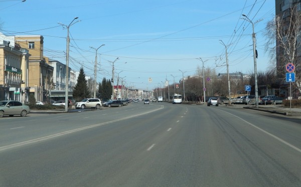 Город замер (не совсем): первый день Омска в режиме изоляции. Фоторепортаж Город замер (не совсем): первый день Омска в режиме изоляции. Фоторепортаж