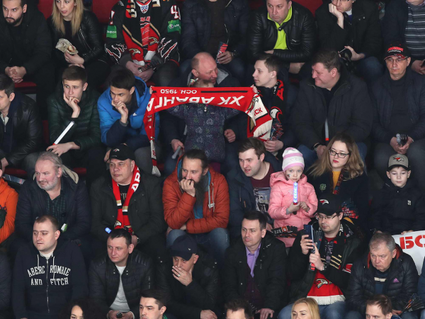 
        1/4 Востока, матч №5. «Авангард» - «Салават Юлаев» 3:6. Послематчевая пресс-конференция (ВИДЕО)
      