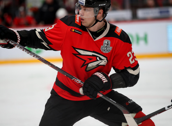 
        «Авангард» начинает плей-офф с победы! Главные события первого матча серии с «Салаватом Юлаевым»
      